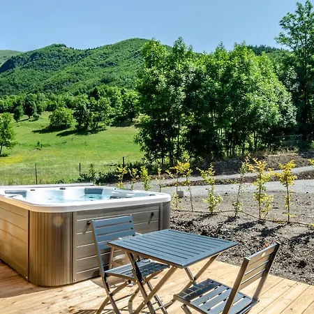 Les Petits Ecrins - Chalets Avec Spas Privatifs Aspres-les-Corps Exterior foto