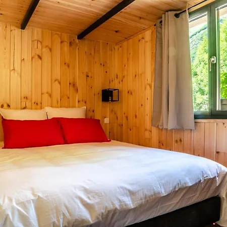 Les Petits Ecrins - Chalets Avec Spas Privatifs Aspres-les-Corps Exterior foto