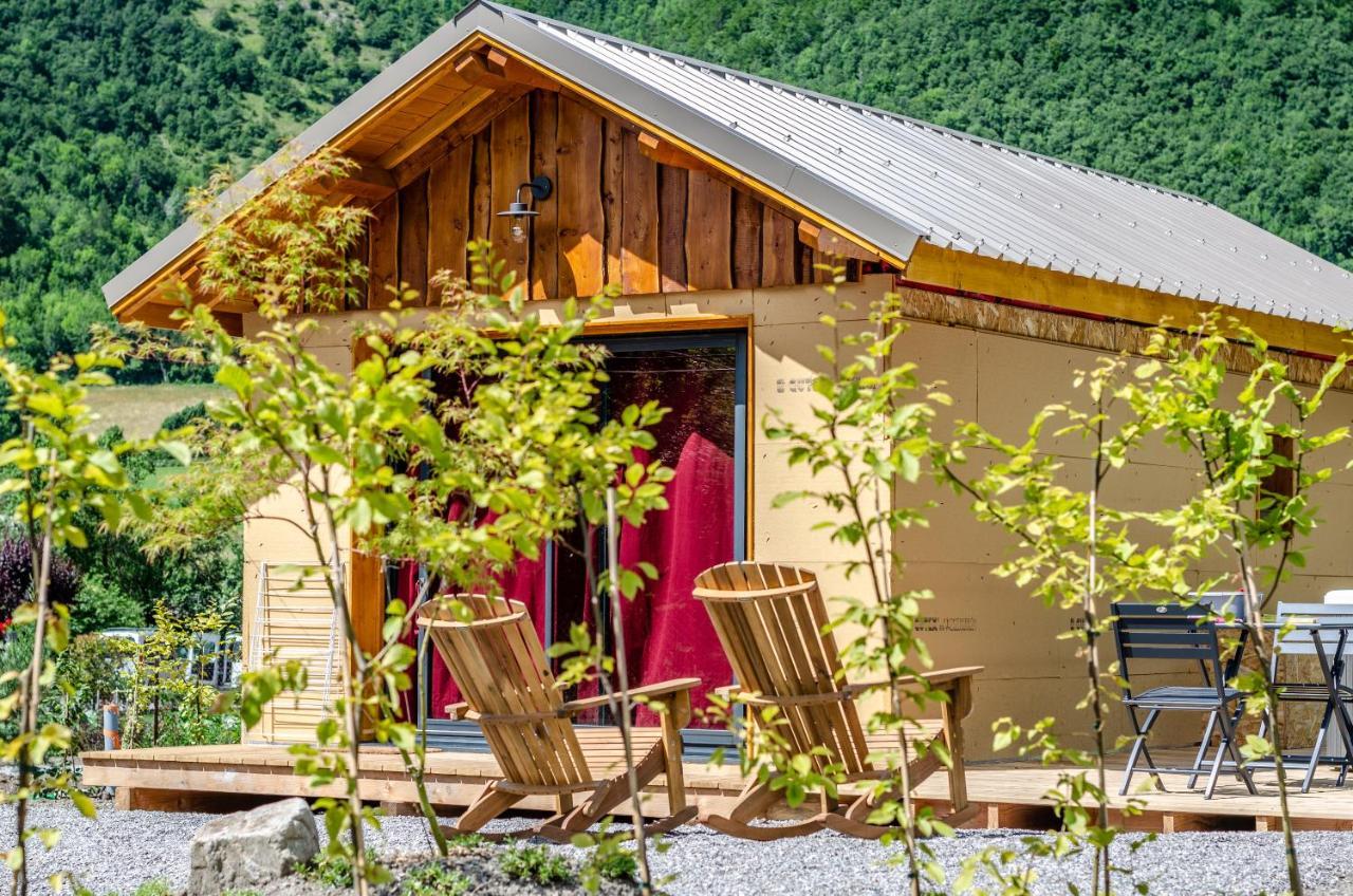 Chalet Les Petits Ecrins - Avec Spas Privatifs *