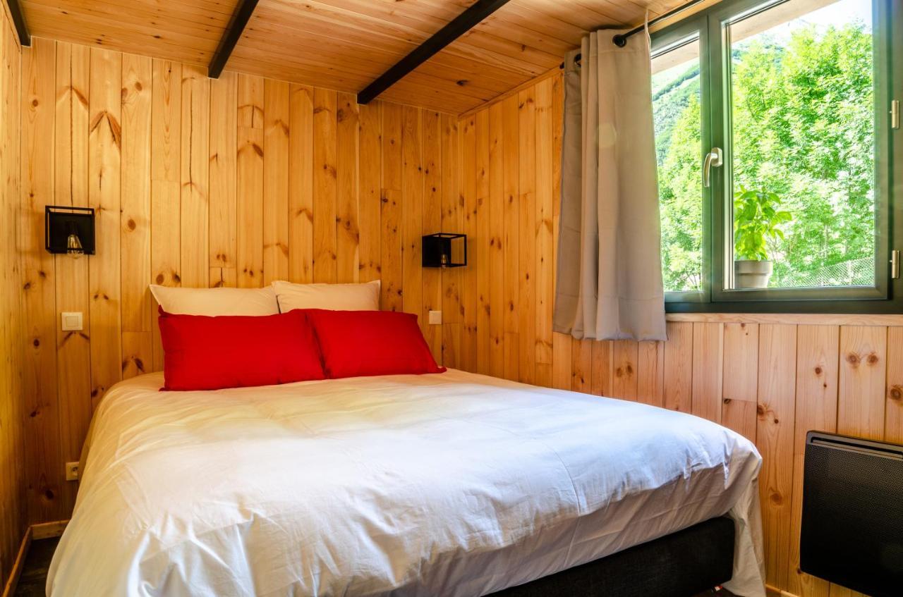 Les Petits Ecrins - Avec Spas Privatifs Chalet